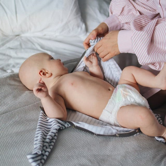 How Often to Change Baby Diapers – Bonjour Babies